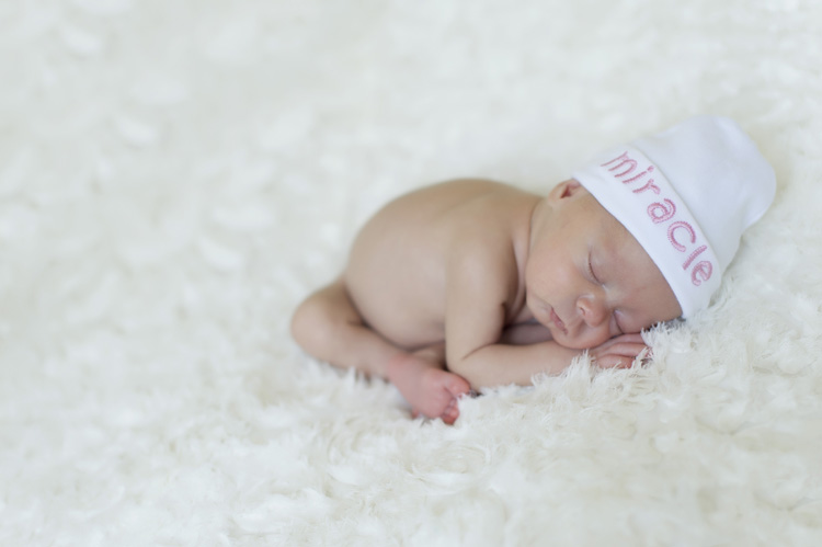 Jennifer Williams | Delicate Details Photography Delicate Details | Atlanta GA newborn Photographer | Toccoa Georgia Newborn Photographer | Maternity | Newborn | Baby | Child | Family | Portraiture | Senior