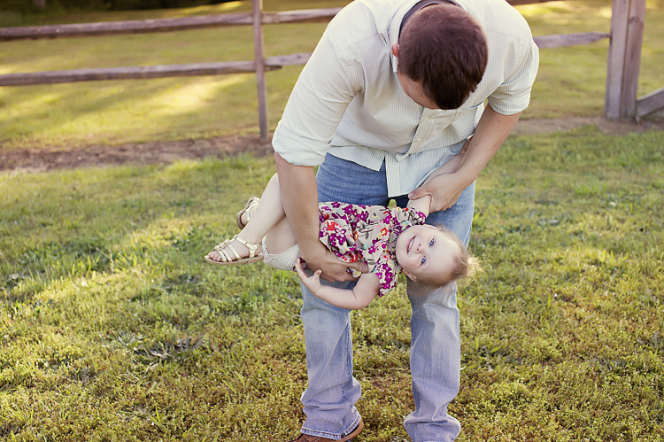 Jennifer Williams | Delicate Details Photography Delicate Details | Atlanta GA newborn Photographer | Toccoa Georgia Newborn Photographer | Maternity | Newborn | Baby | Child | Family | Portraiture | Senior