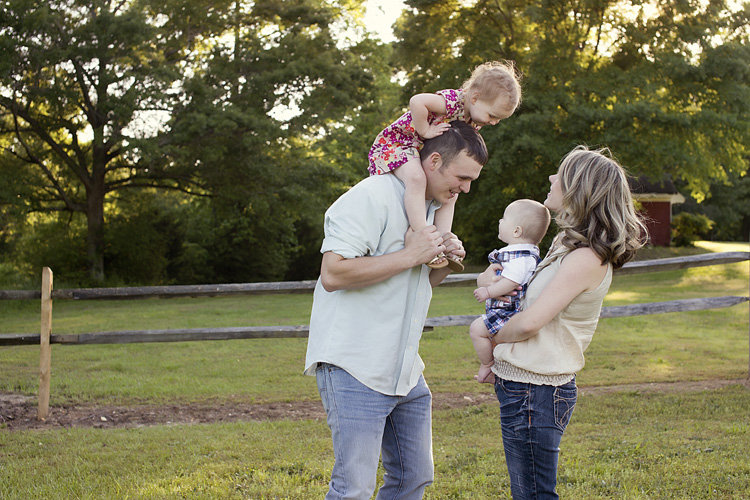 Jennifer Williams | Delicate Details Photography Delicate Details | Atlanta GA newborn Photographer | Toccoa Georgia Newborn Photographer | Maternity | Newborn | Baby | Child | Family | Portraiture | Senior