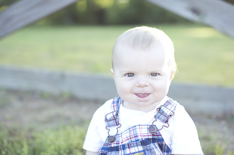 Jennifer Williams | Delicate Details Photography Delicate Details | Atlanta GA newborn Photographer | Toccoa Georgia Newborn Photographer | Maternity | Newborn | Baby | Child | Family | Portraiture | Senior