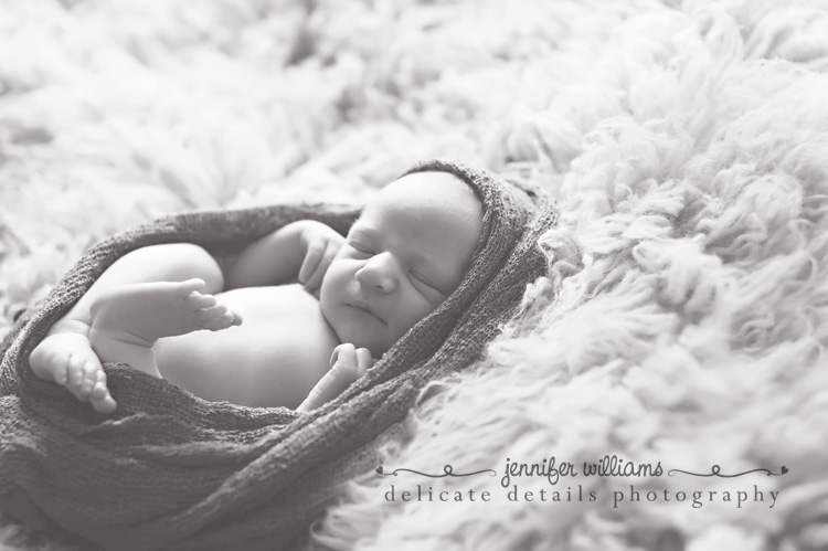 Delicate Details | Atlanta GA newborn Photographer | Toccoa Georgia Newborn Photographer | Maternity | Newborn | Baby | Child | Family | Portraiture | Senior