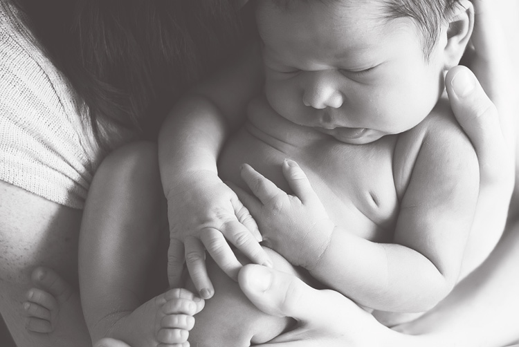 Jennifer Williams | Delicate Details Photography Delicate Details | Atlanta GA newborn Photographer | Toccoa Georgia Newborn Photographer | Maternity | Newborn | Baby | Child | Family | Portraiture | Senior
