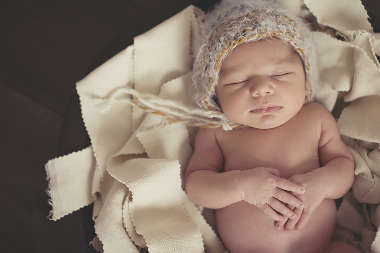 Jennifer Williams | Delicate Details Photography Delicate Details | Atlanta GA newborn Photographer | Toccoa Georgia Newborn Photographer | Maternity | Newborn | Baby | Child | Family | Portraiture | Senior